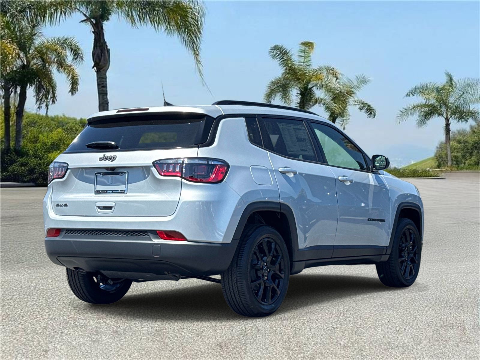 New 2026 Jeep Compass Latitude AWD/4WD image 4