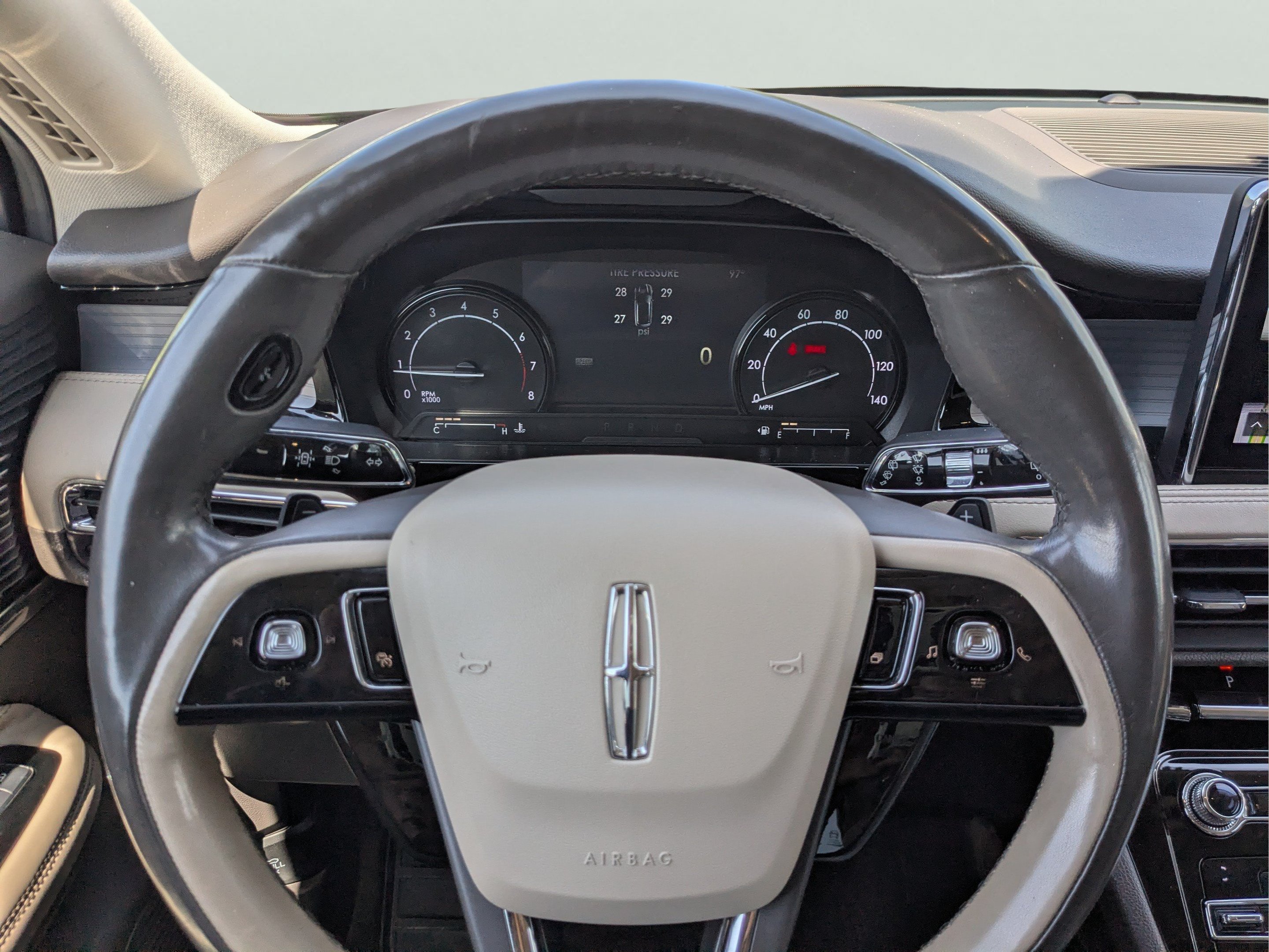 Used 2020 Lincoln Corsair FWD image 28