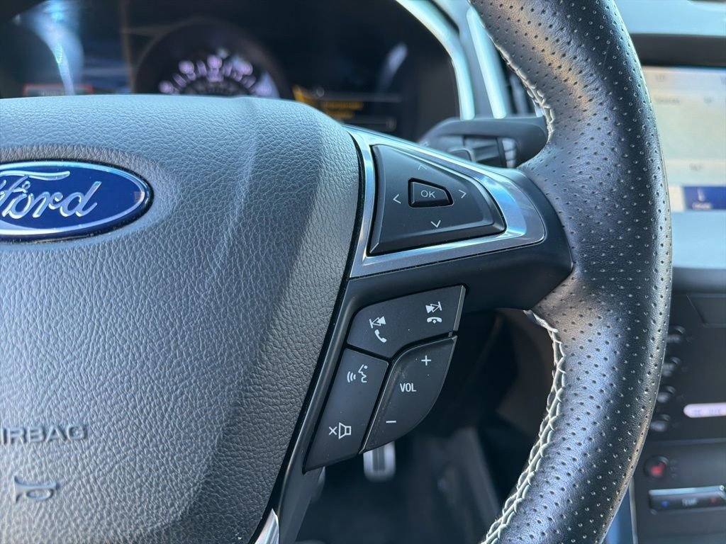 Used 2020 Ford Edge ST AWD/4WD image 18