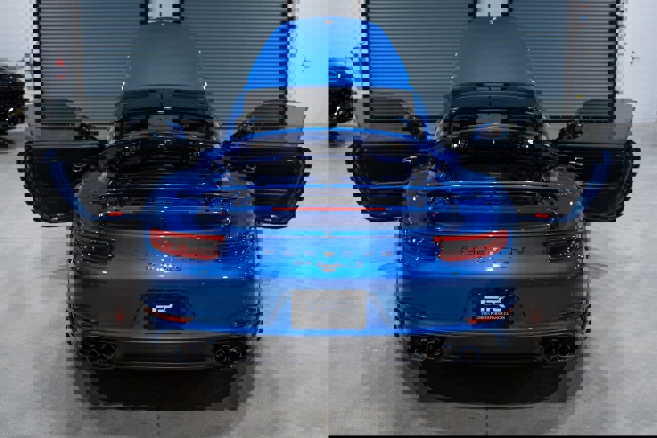 Used 2017 Porsche 911 Turbo S image 39