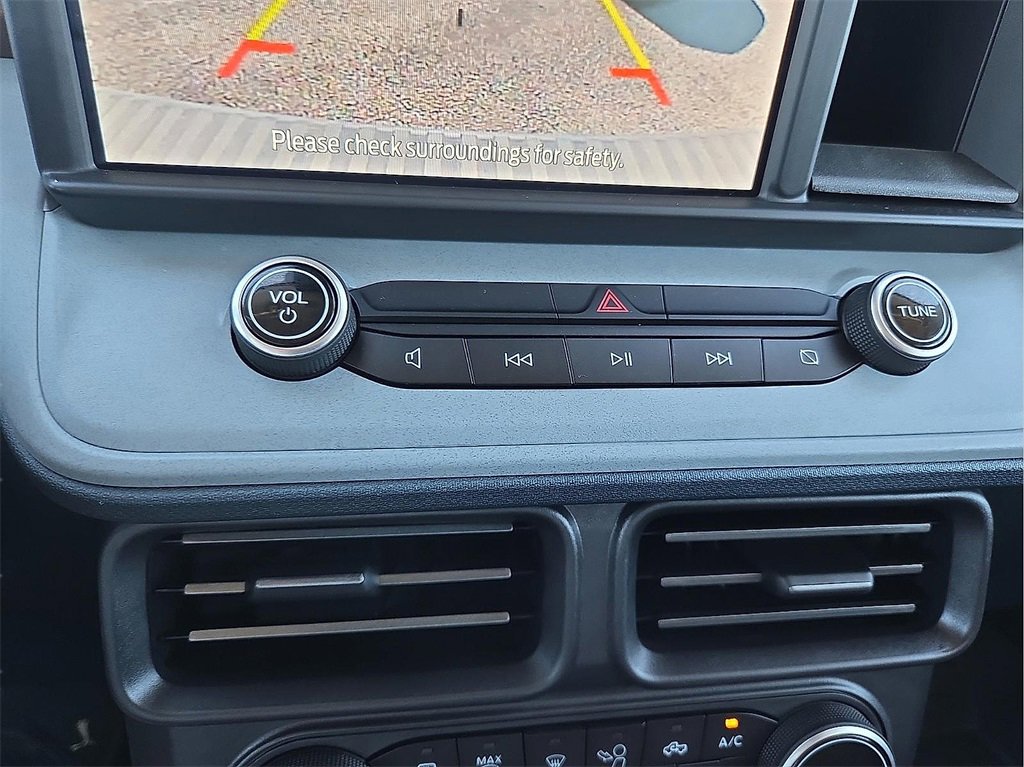 Used 2022 Ford Maverick Lariat w/ Lariat Luxury Package image 14