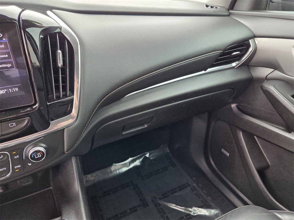 Used 2021 Chevrolet Traverse RS w/ LPO, Floor Liner Package image 28