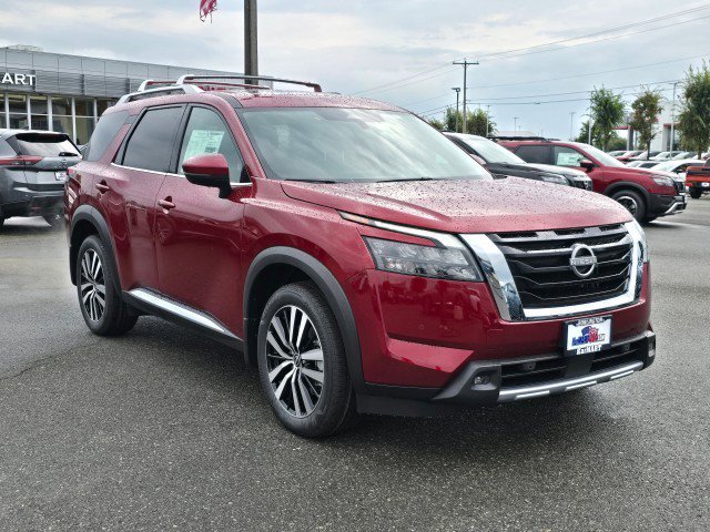 New 2025 Nissan Pathfinder Platinum