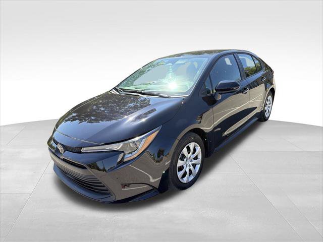 Certified 2026 Toyota Corolla LE FWD image 1