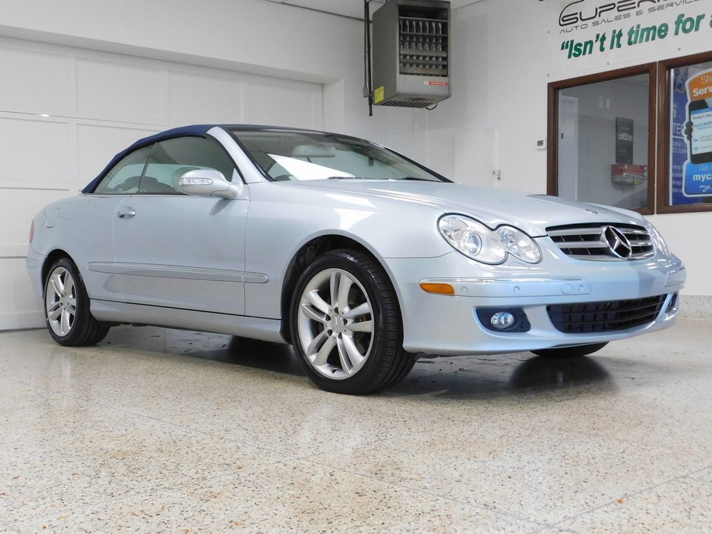 Used 2007 Mercedes-Benz CLK 350 Cabriolet image 3