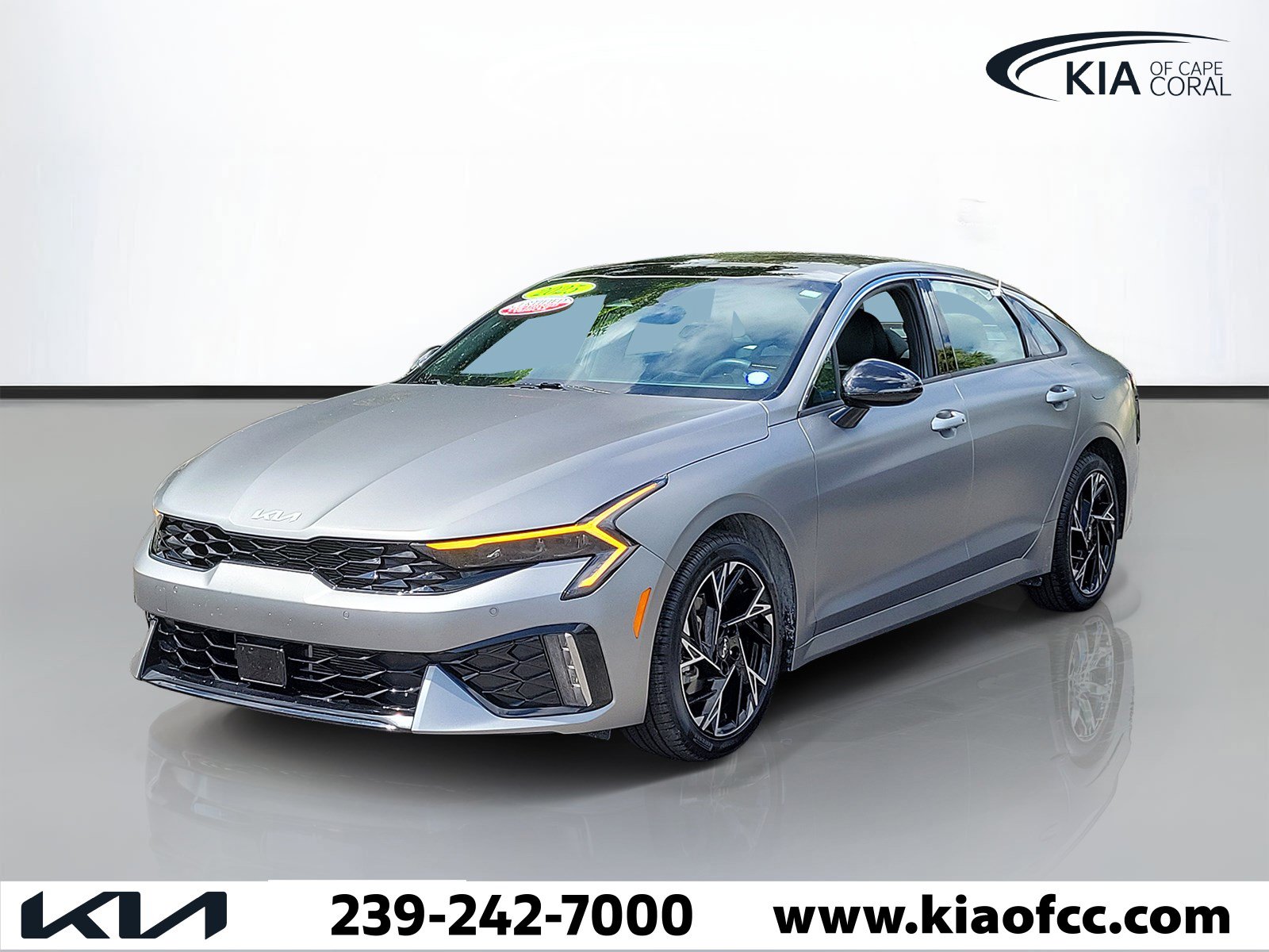 Certified 2025 Kia K5 GT-Line w/ GT-Line Premium Package FWD image 3