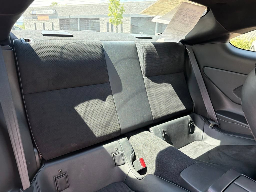 Used 2025 Toyota GR86 Premium w/ ALL Weather Mat Package (TMS) RWD image 13