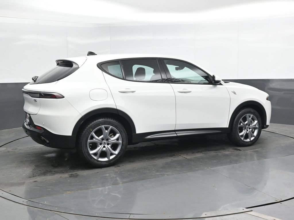 Used 2024 Dodge Hornet R/T AWD/4WD image 4