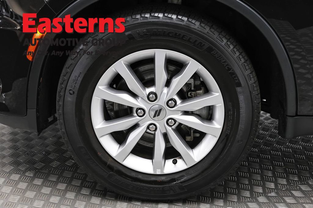 Used 2023 Dodge Durango SXT image 31