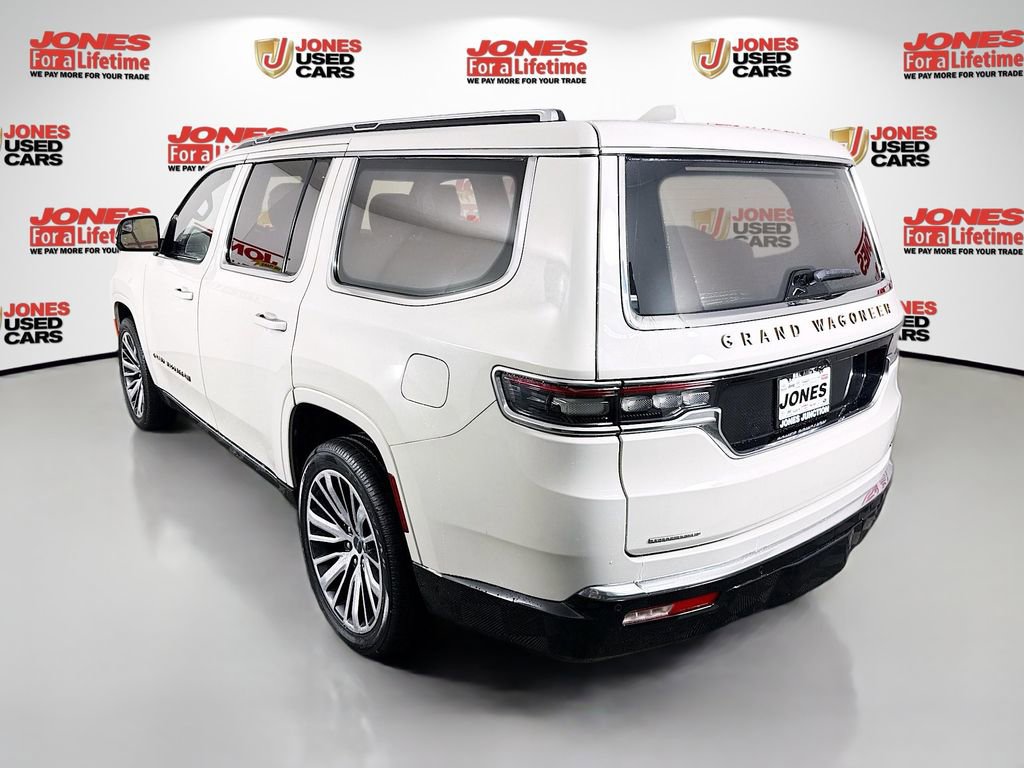 Used 2022 Jeep Grand Wagoneer Series III w/ Flexible Seating Group AWD/4WD image 2