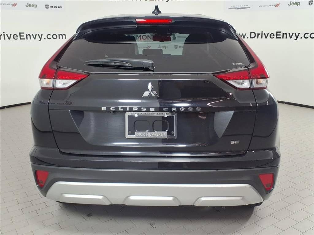 Used 2024 Mitsubishi Eclipse Cross SE AWD/4WD image 5