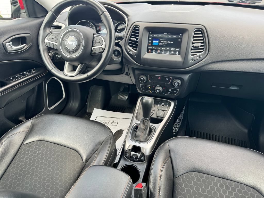 Used 2018 Jeep Compass Latitude w/ Popular Equipment Group AWD/4WD image 12