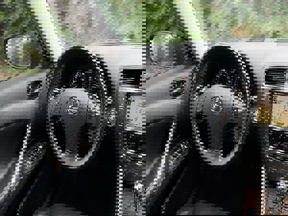 Used 2010 Lexus IS 250 image 14