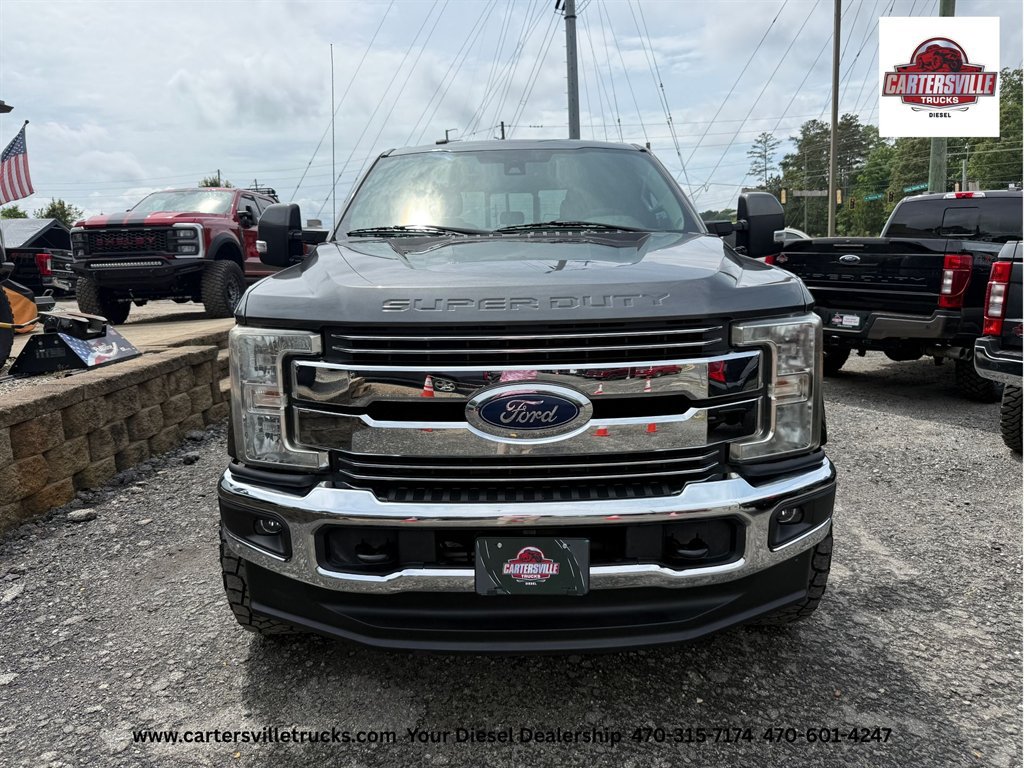 Used 2017 Ford F250 Lariat w/ Lariat Ultimate Package AWD/4WD image 3
