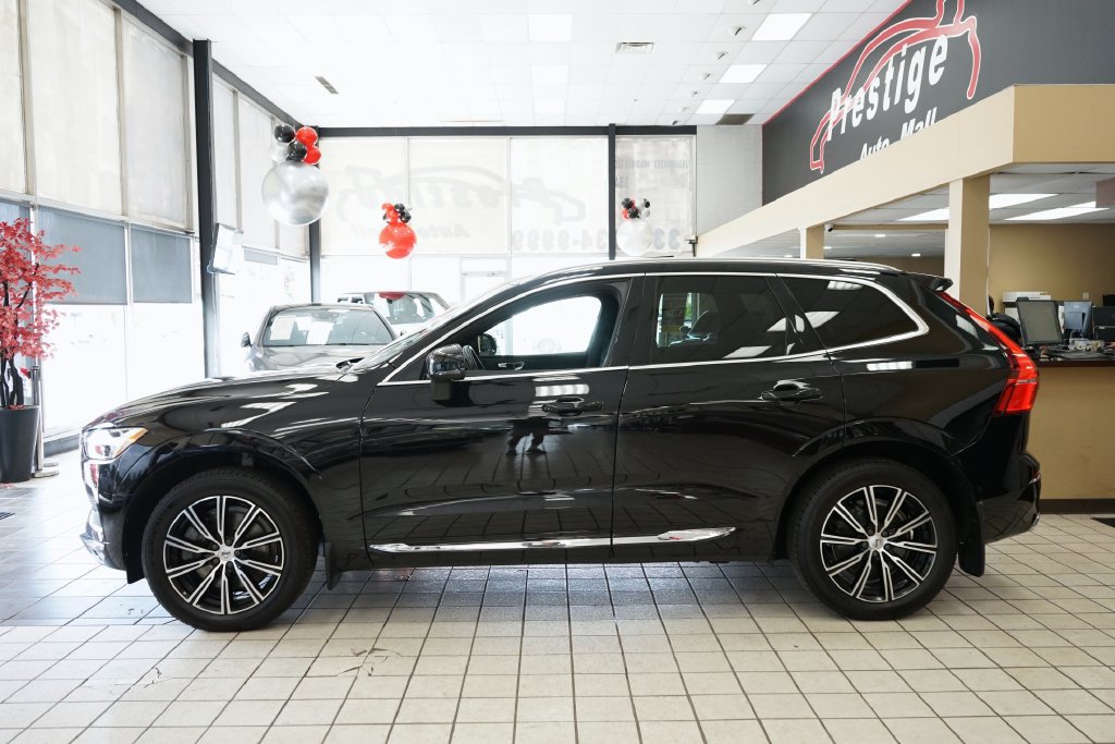 Used 2020 Volvo XC60 T6 Inscription w/ Protection Package AWD/4WD image 3
