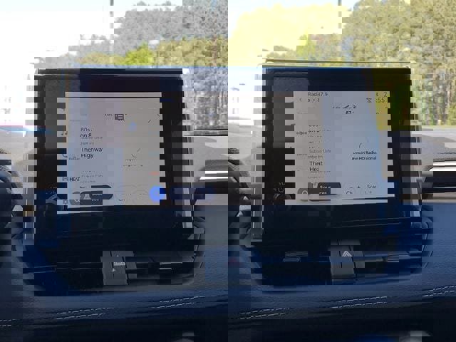 Used 2024 Toyota RAV4 LE image 24