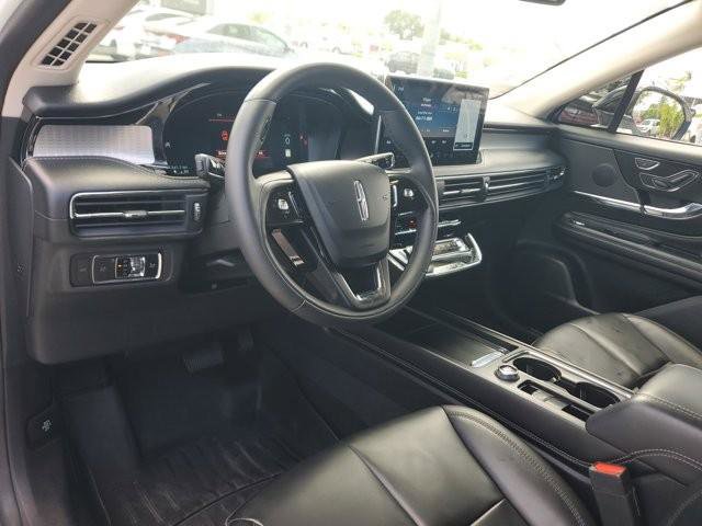 Used 2023 Lincoln Corsair FWD image 13