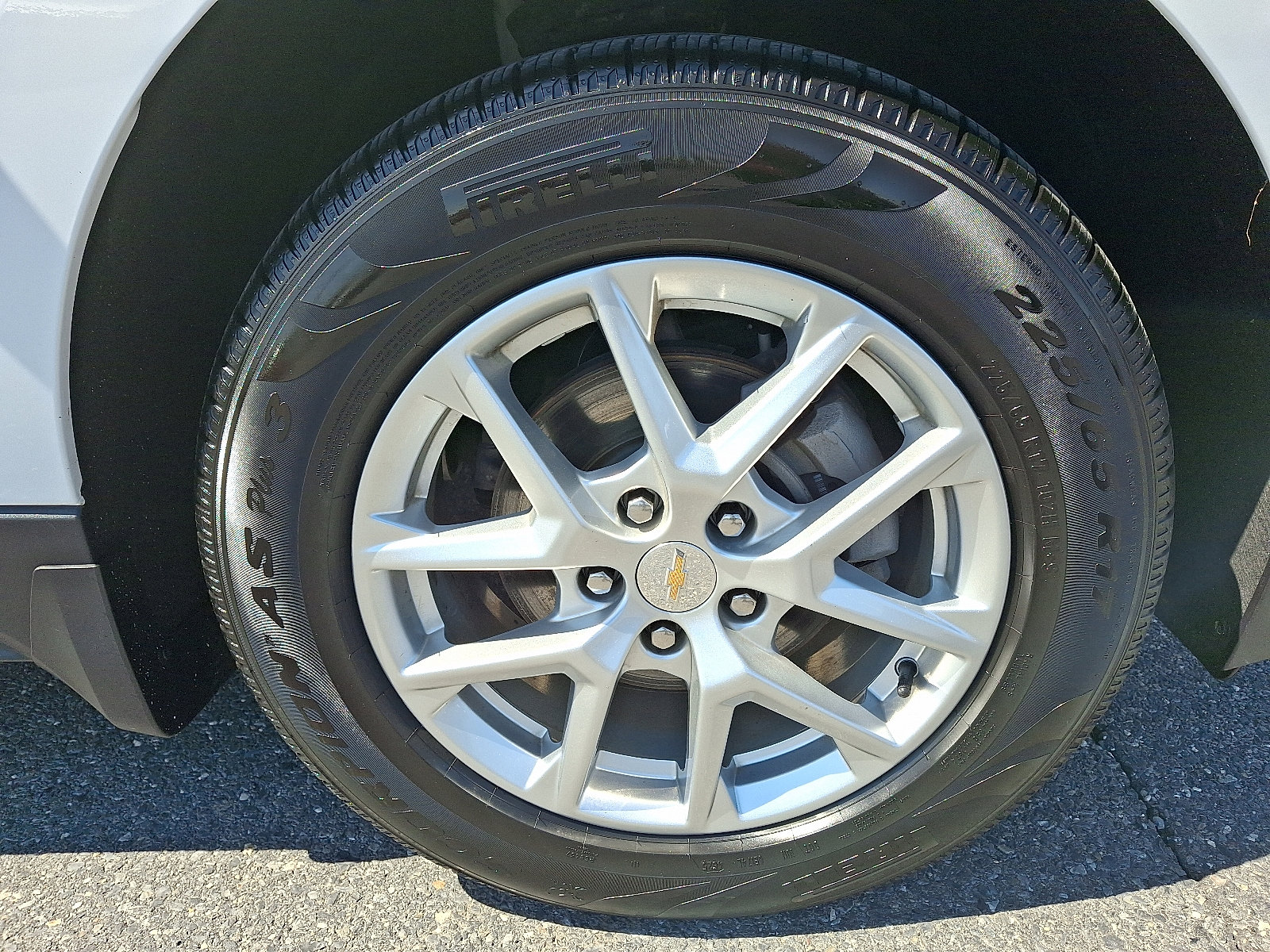 Used 2022 Chevrolet Equinox LT AWD/4WD image 9