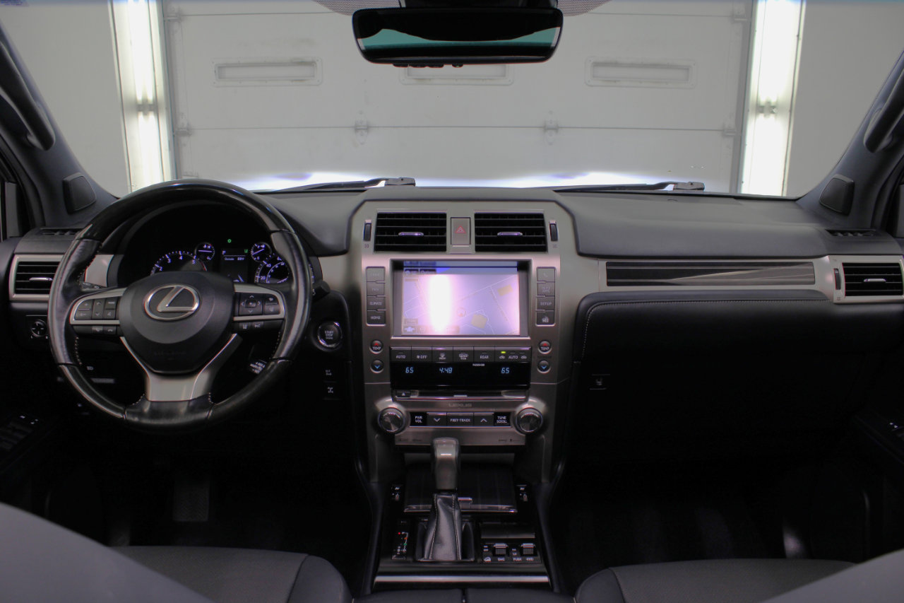 Used 2020 Lexus GX 460 Premium image 54