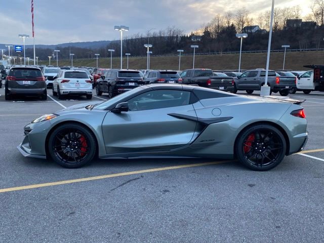 Used 2024 Chevrolet Corvette Z06 w/ Stealth Interior Trim Package image 26