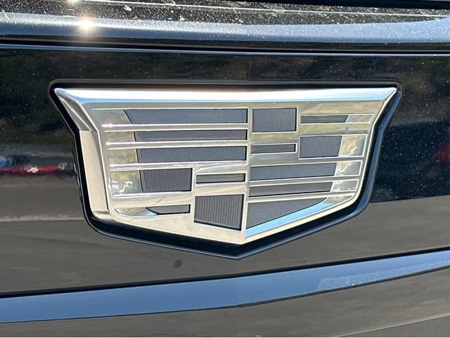 New 2026 Cadillac Escalade ESV Platinum Sport w/ LPO, ONYX Package AWD/4WD image 4