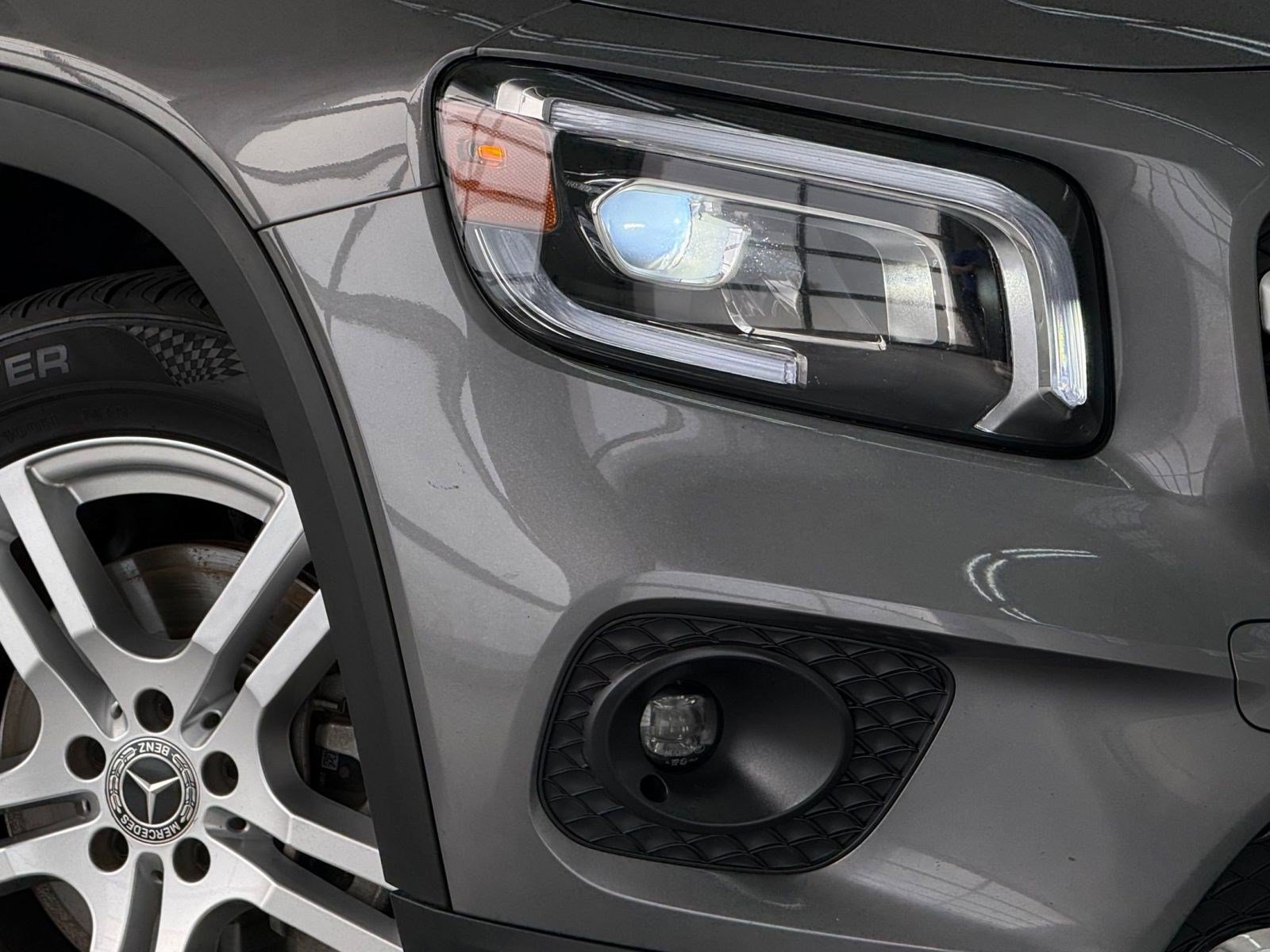 Used 2021 Mercedes-Benz GLB 250 4MATIC image 10