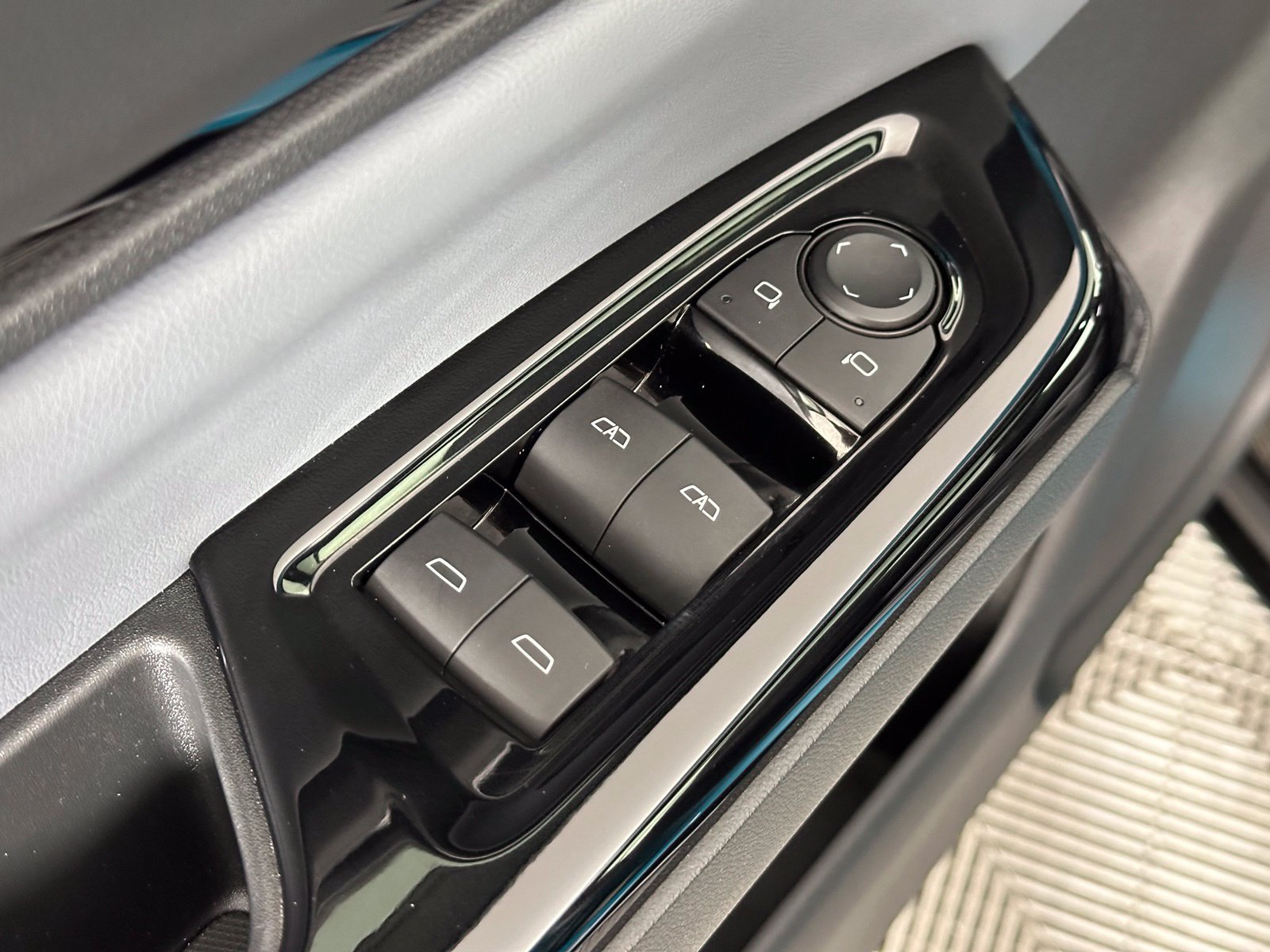 Used 2024 Honda Prologue Touring image 33