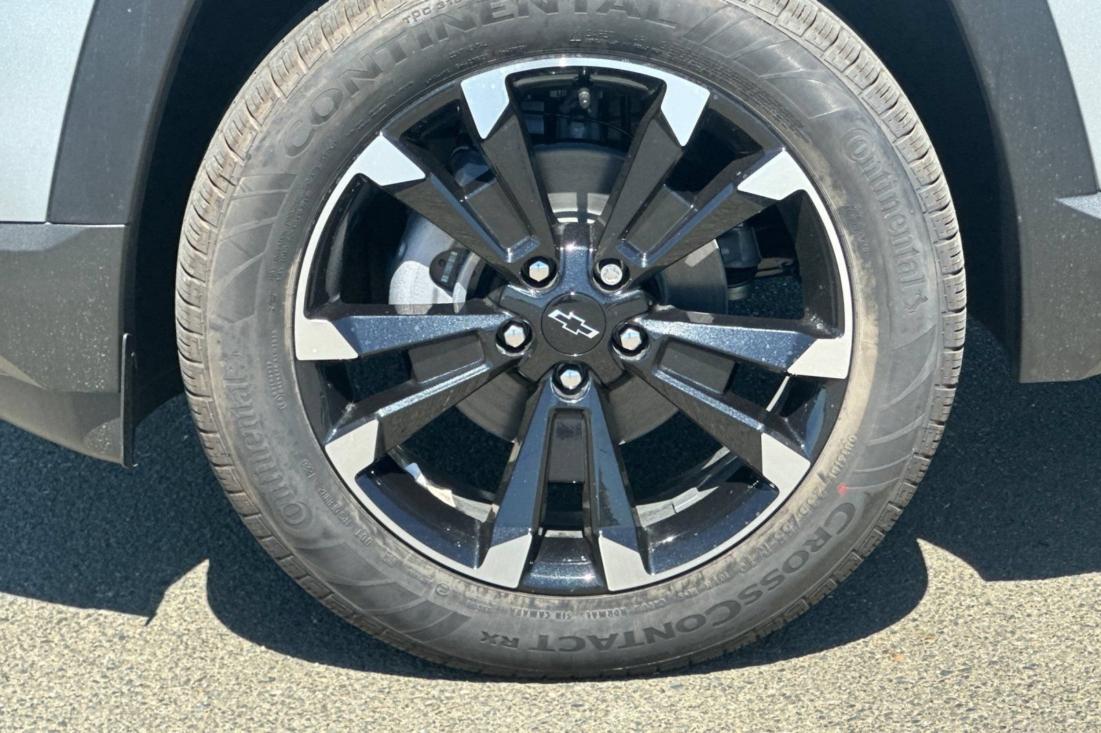 New 2026 Chevrolet Equinox RS w/ Convenience Package III AWD/4WD image 32