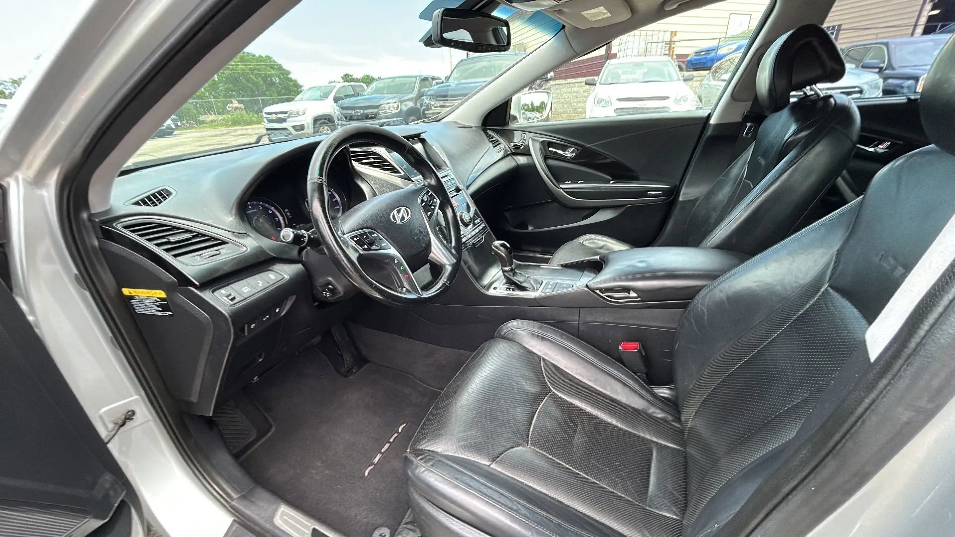 Used 2016 Hyundai Azera Limited FWD image 7