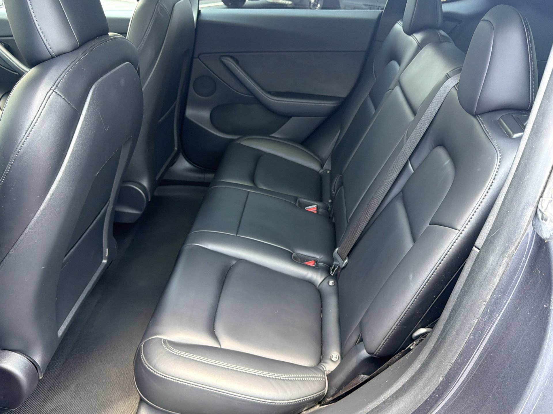Used 2021 Tesla Model Y Performance AWD/4WD image 28