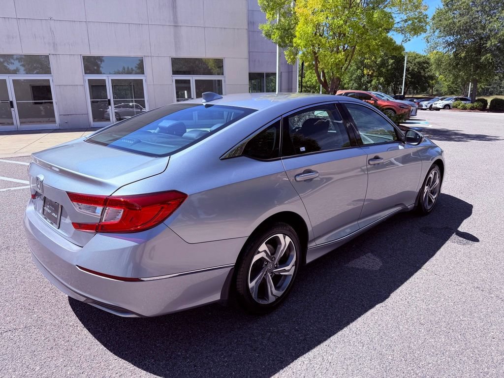 Used 2018 Honda Accord EX image 12