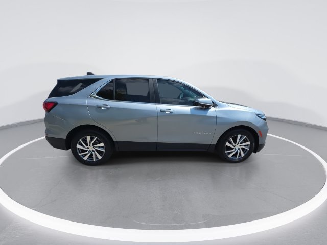 Used 2024 Chevrolet Equinox LT FWD image 9
