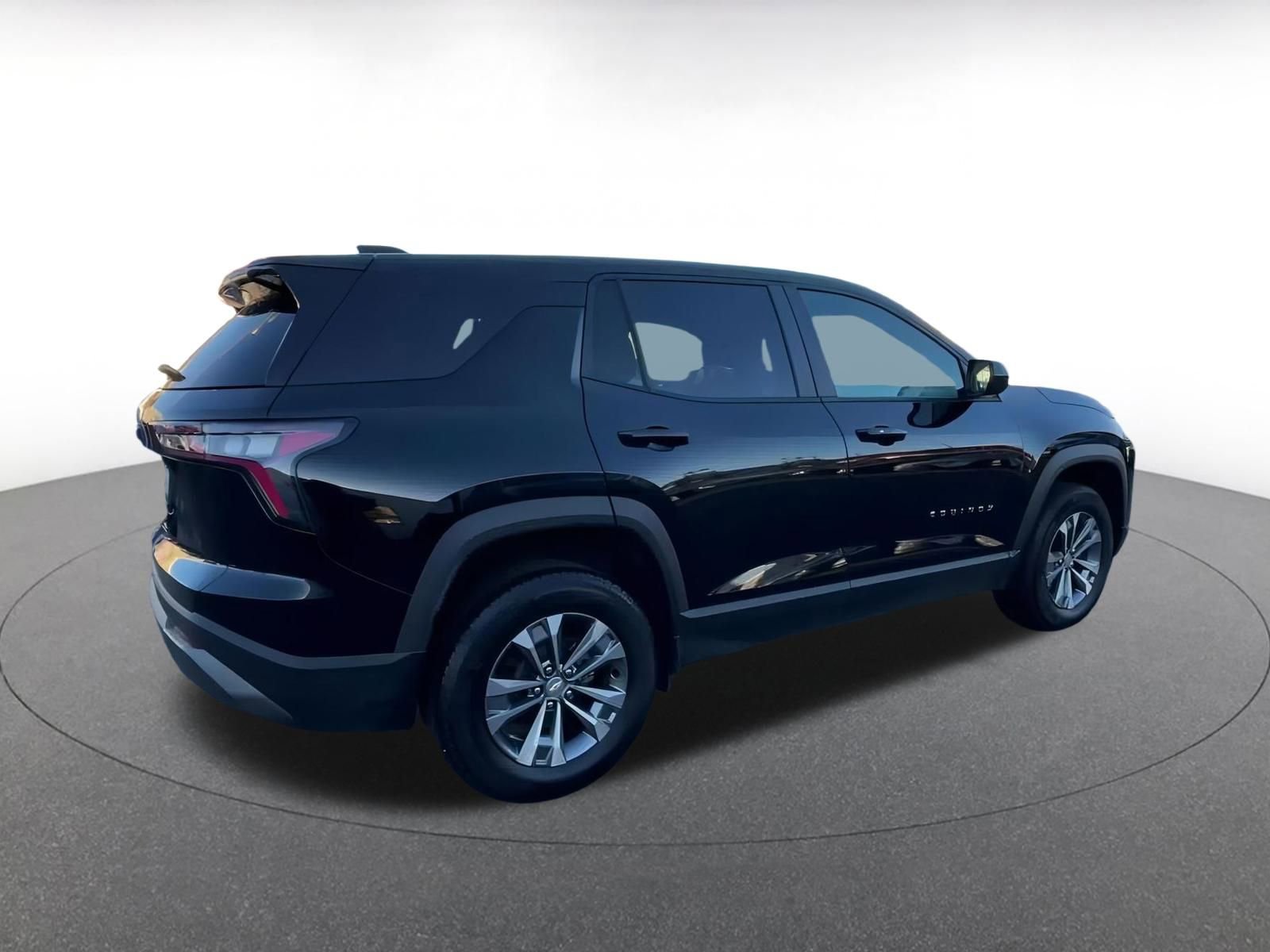 Used 2025 Chevrolet Equinox LT image 15