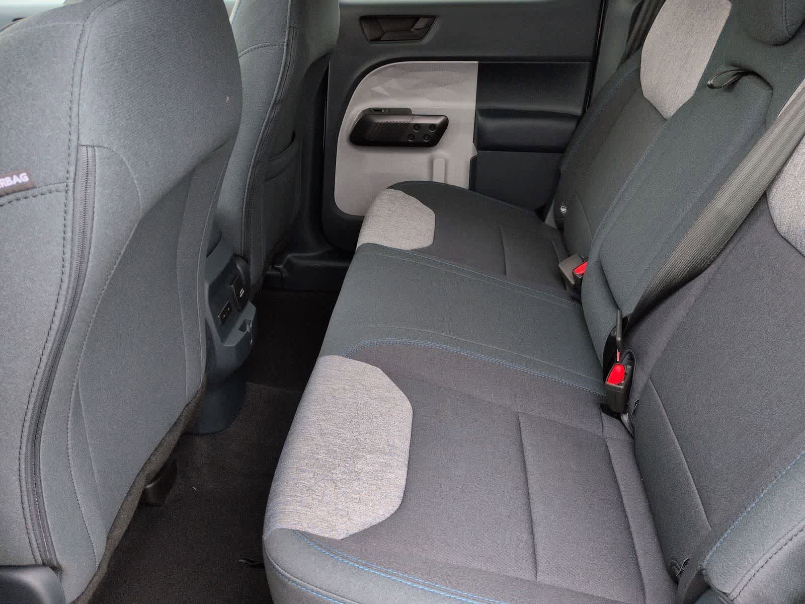 New 2025 Ford Maverick XLT w/ XLT Luxury Package image 21