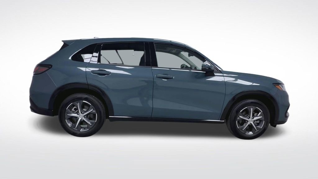 Used 2025 Honda HR-V EX-L image 11