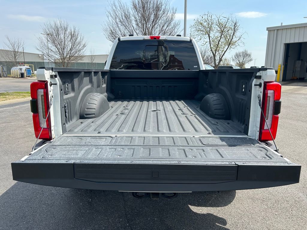 Used 2025 Ford F350 Platinum image 60