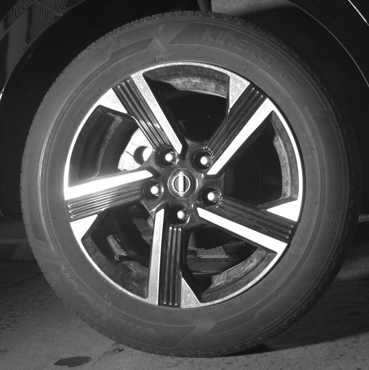 Used 2025 Nissan Sentra SV FWD image 12