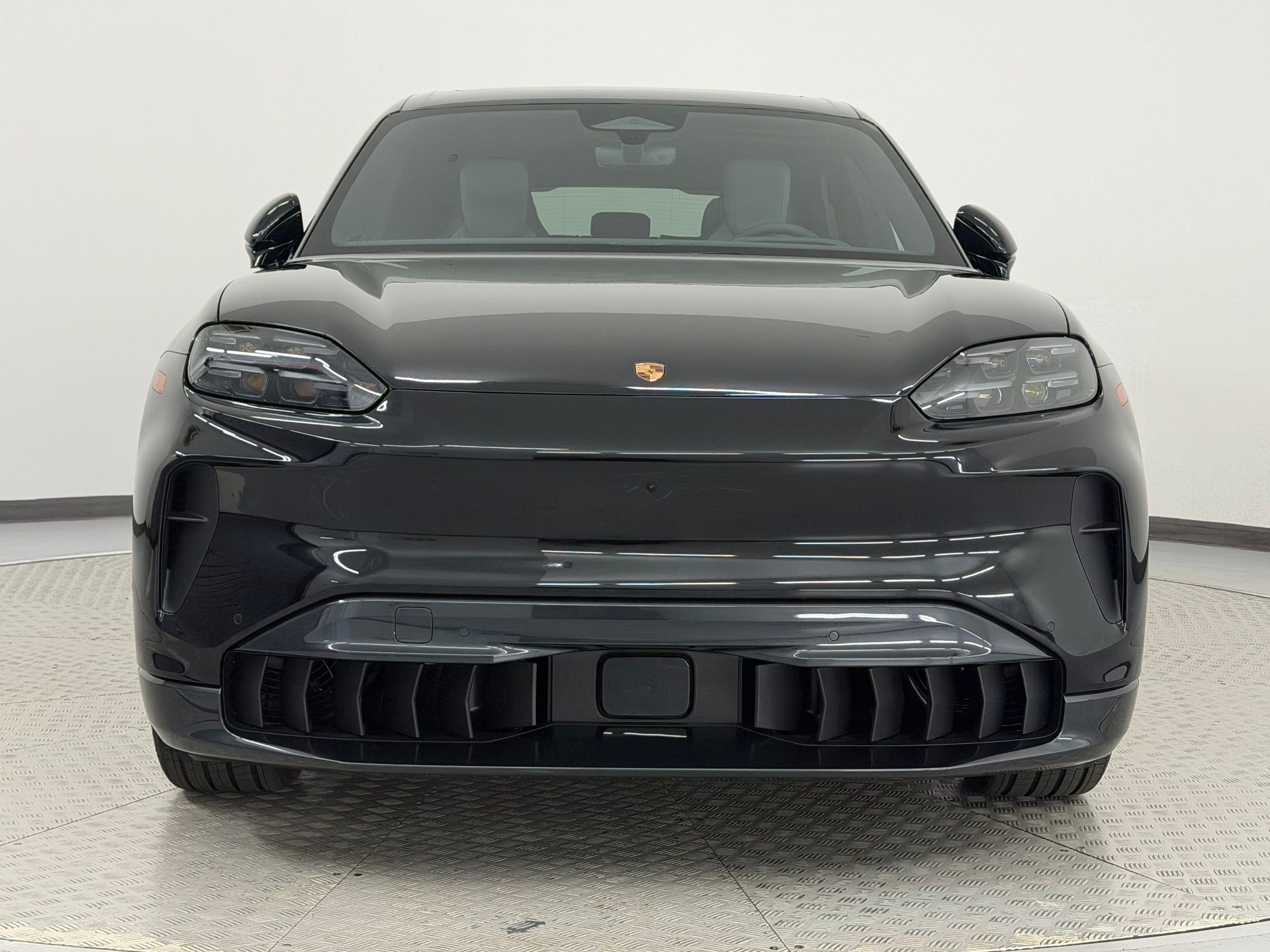 New 2026 Porsche Cayenne Electric AWD/4WD image 6