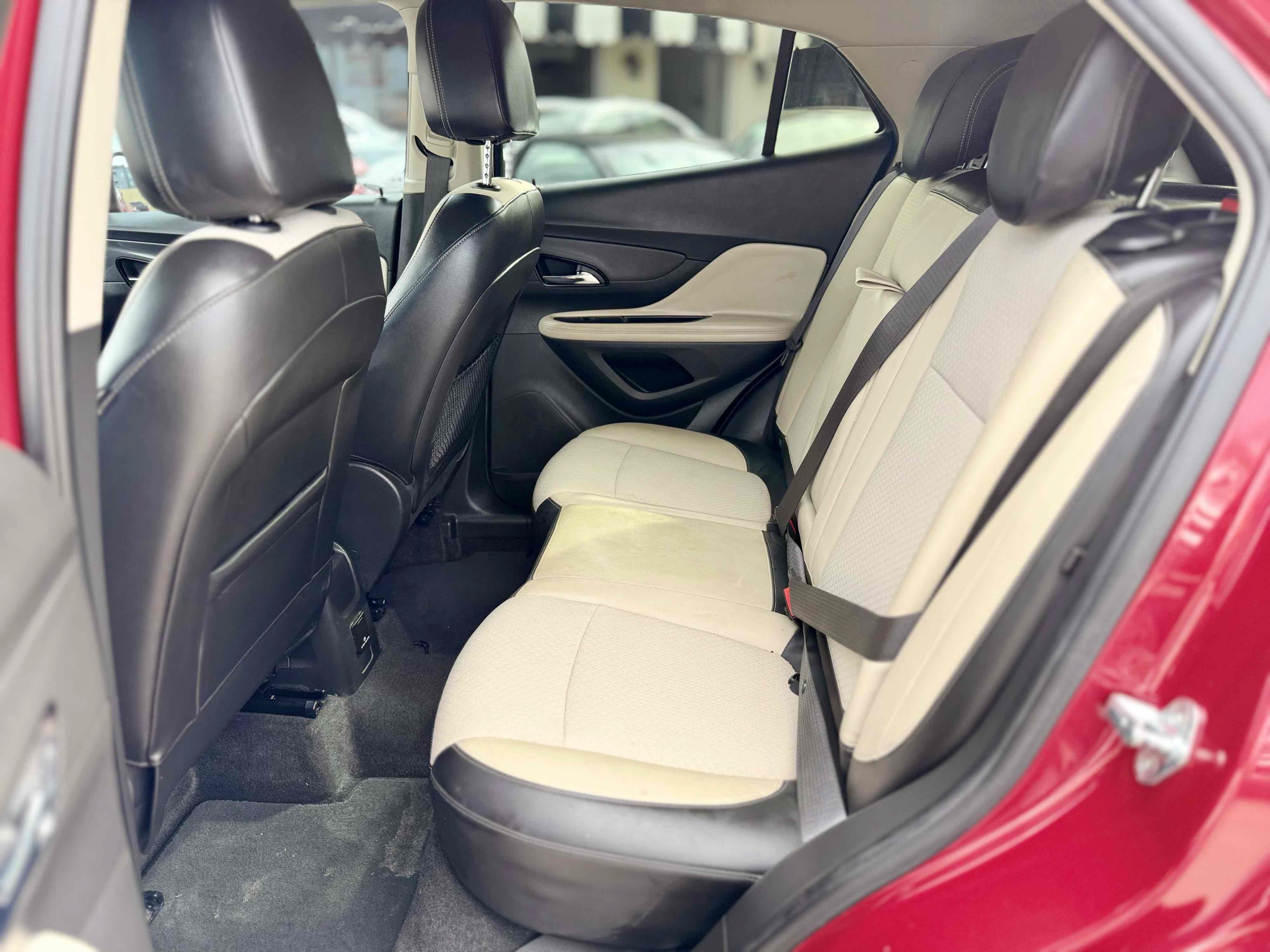 Used 2019 Buick Encore Sport Touring w/ Safety Package FWD image 22