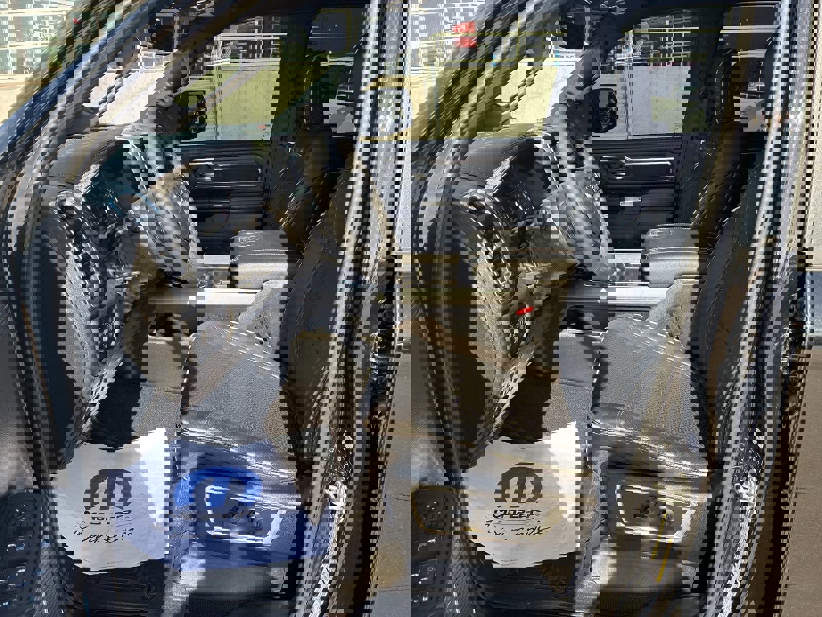 Used 2025 RAM 1500 Laramie w/ Sport Appearance Package image 15