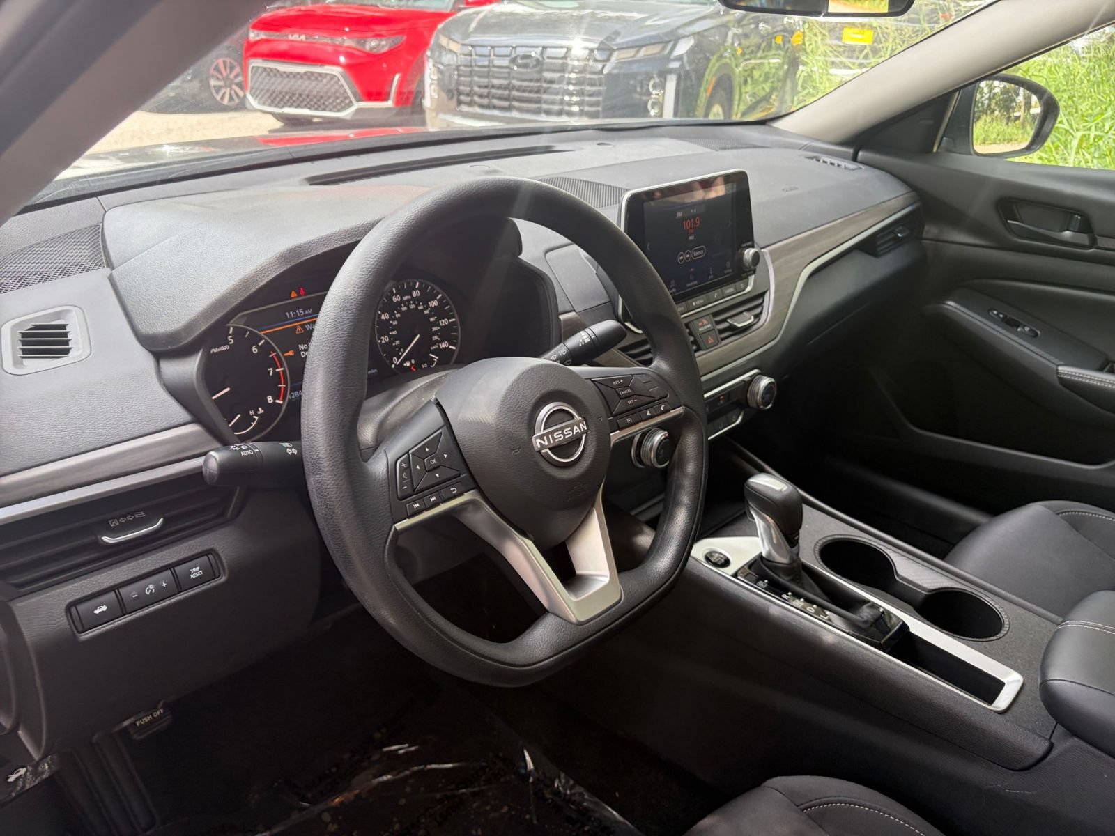 Used 2026 Nissan Altima 2.5 SV FWD image 33