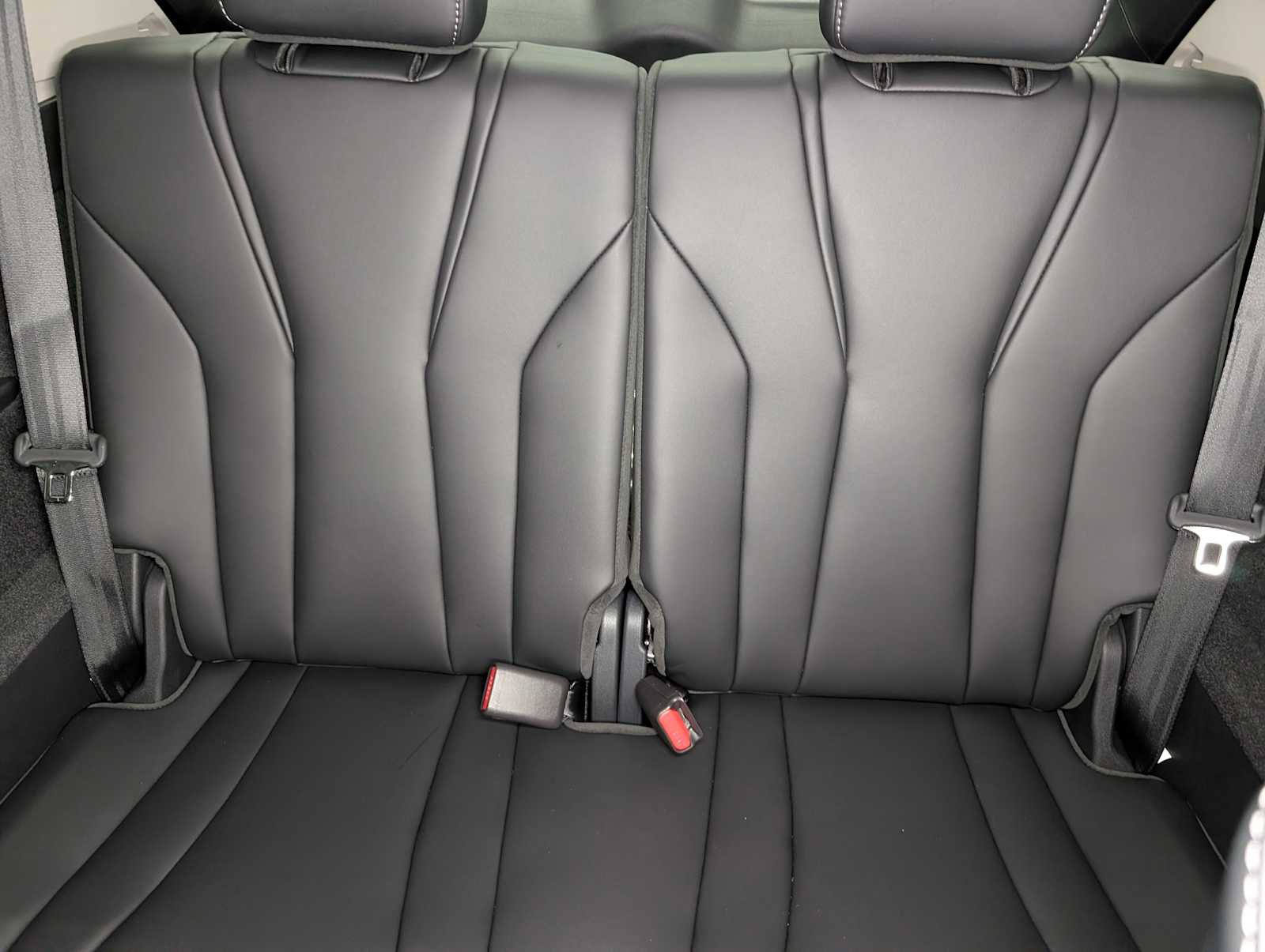 Used 2025 Acura MDX SH-AWD w/ Technology Package image 24