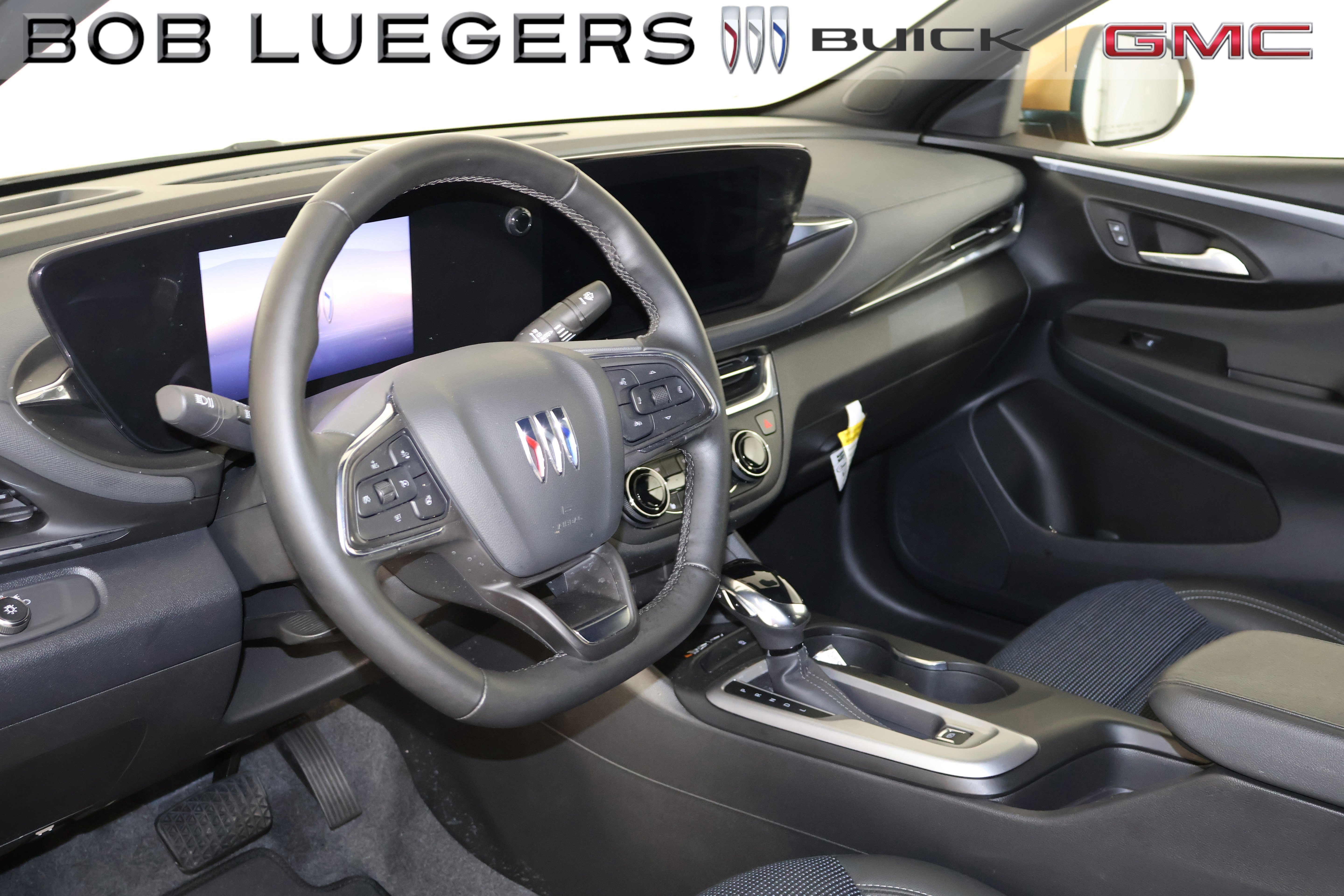 Certified 2025 Buick Envista Preferred w/ Convenience I Package FWD image 8