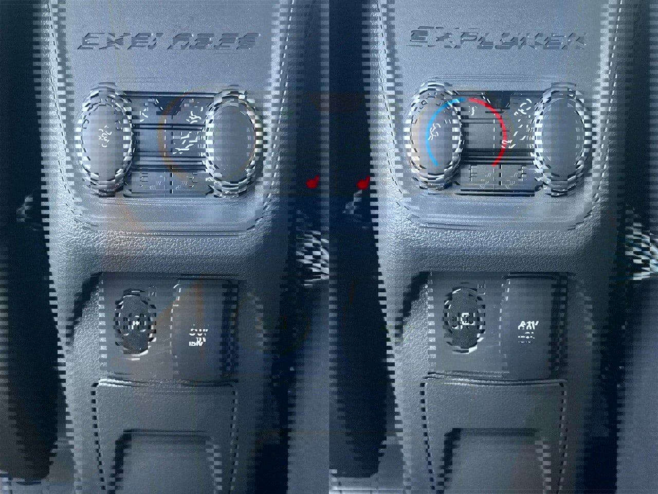 New 2025 Ford Explorer ST-Line w/ Premium Package image 24