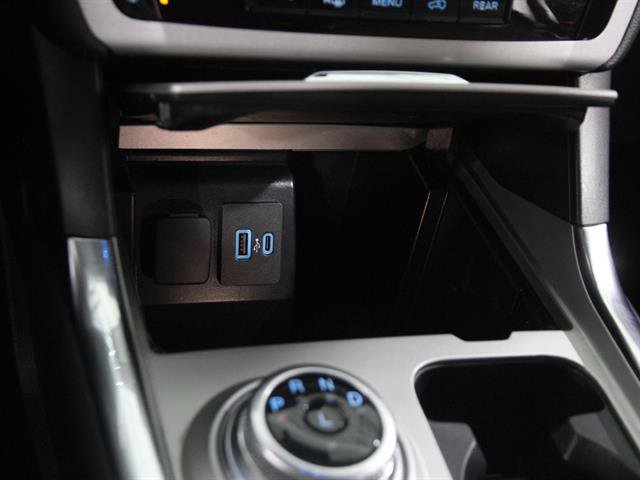 Used 2022 Ford Explorer XLT w/ Equipment Group 202A image 17