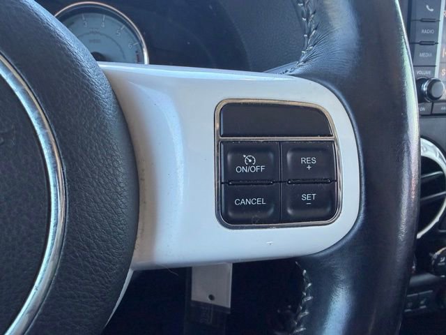 Used 2014 Jeep Wrangler Unlimited Sahara image 17