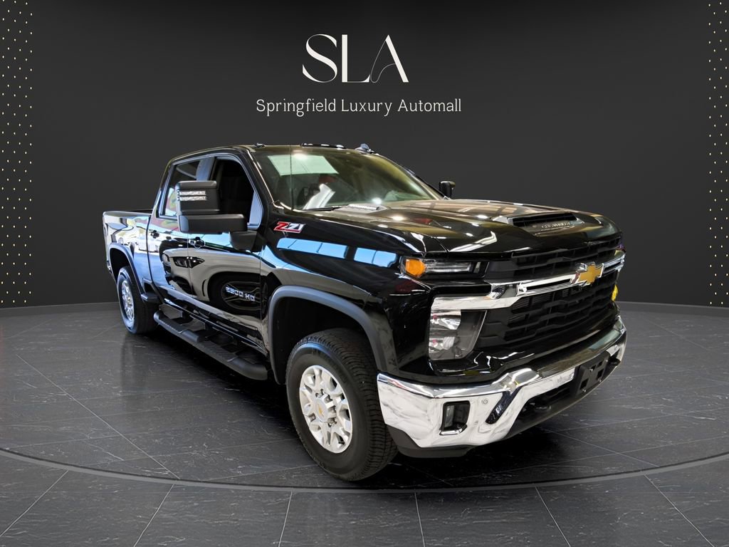 Used 2026 Chevrolet Silverado 2500 LT w/ All Star Edition AWD/4WD image 1