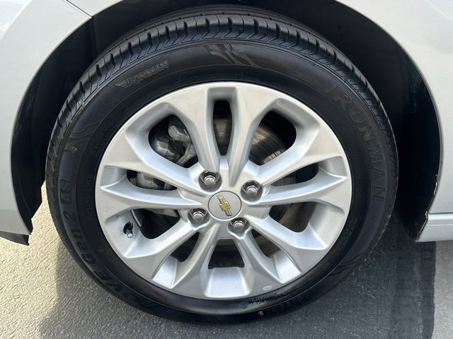 Used 2021 Chevrolet Spark LT image 31