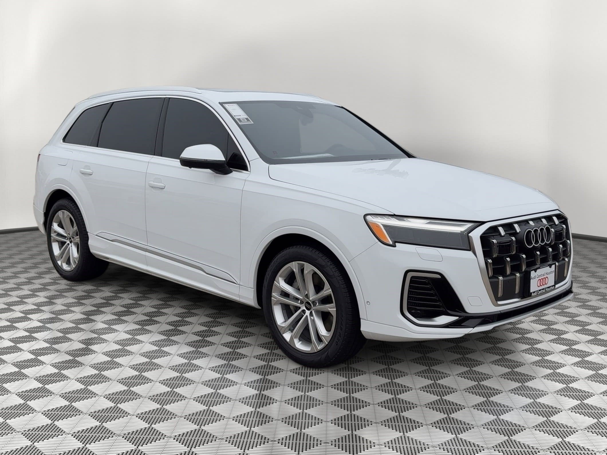 New 2026 Audi Q7 3.0T Premium Plus AWD/4WD image 7