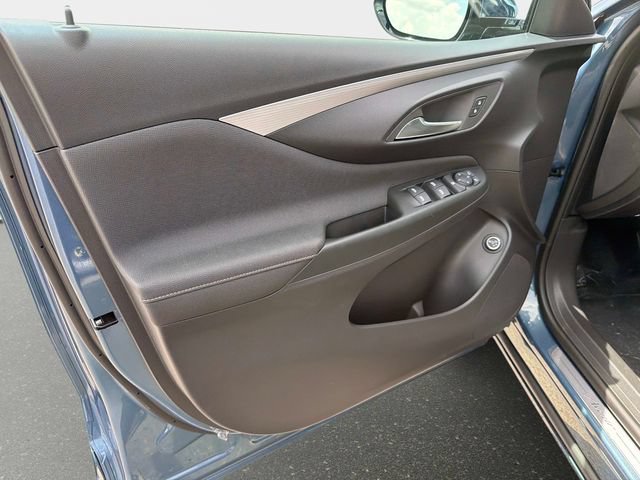 New 2026 Buick Envista Sport Touring FWD image 17